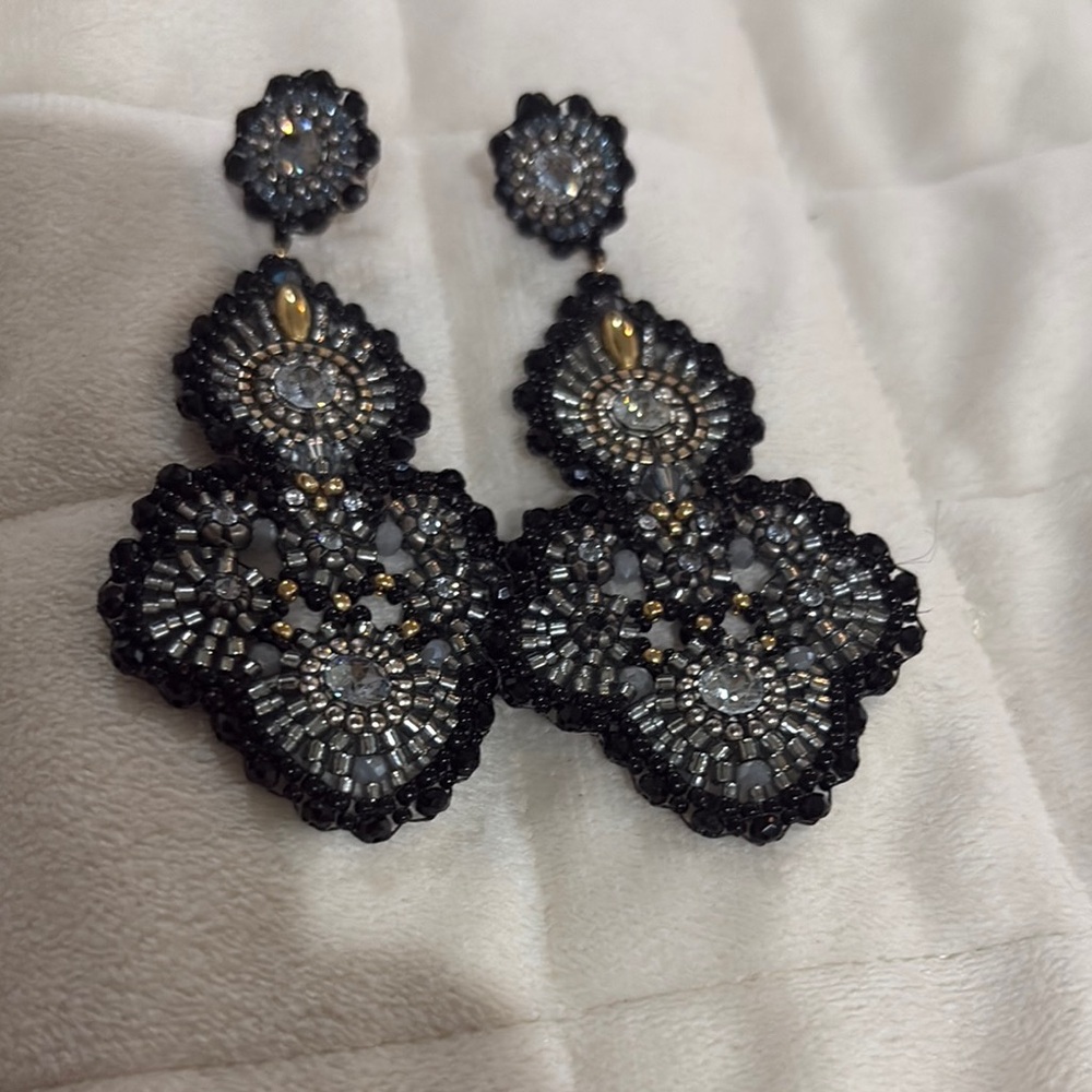 Elegant Black and Silver Earrings